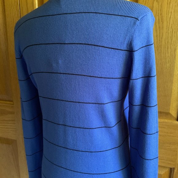 TALBOTS - Stripe Button-Cuff Turtleneck - NEW - Picture 4 of 11